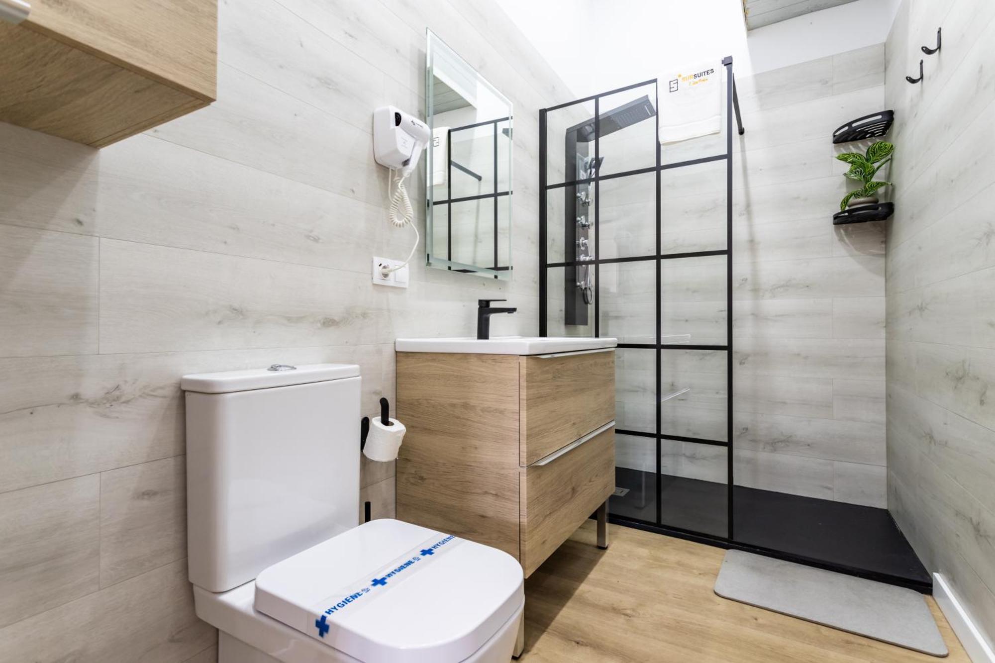 Sur Suites 2 Estudios Industriales Fuengirola Ngoại thất bức ảnh